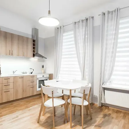 Apartment Kuninga Center